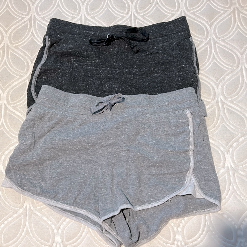 Gray shorts